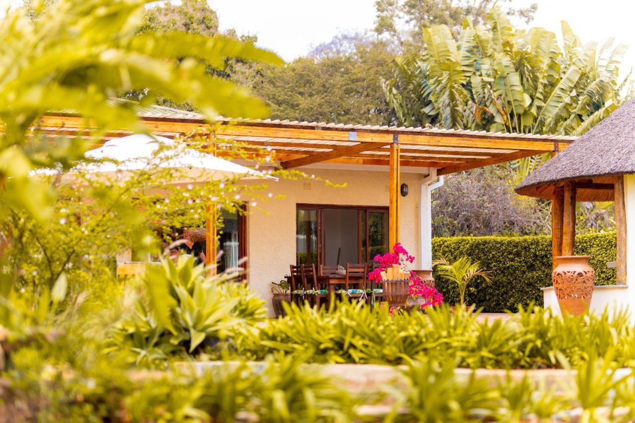 Burley House By Ulendo Bed & Breakfast Lilongwe Exterior photo